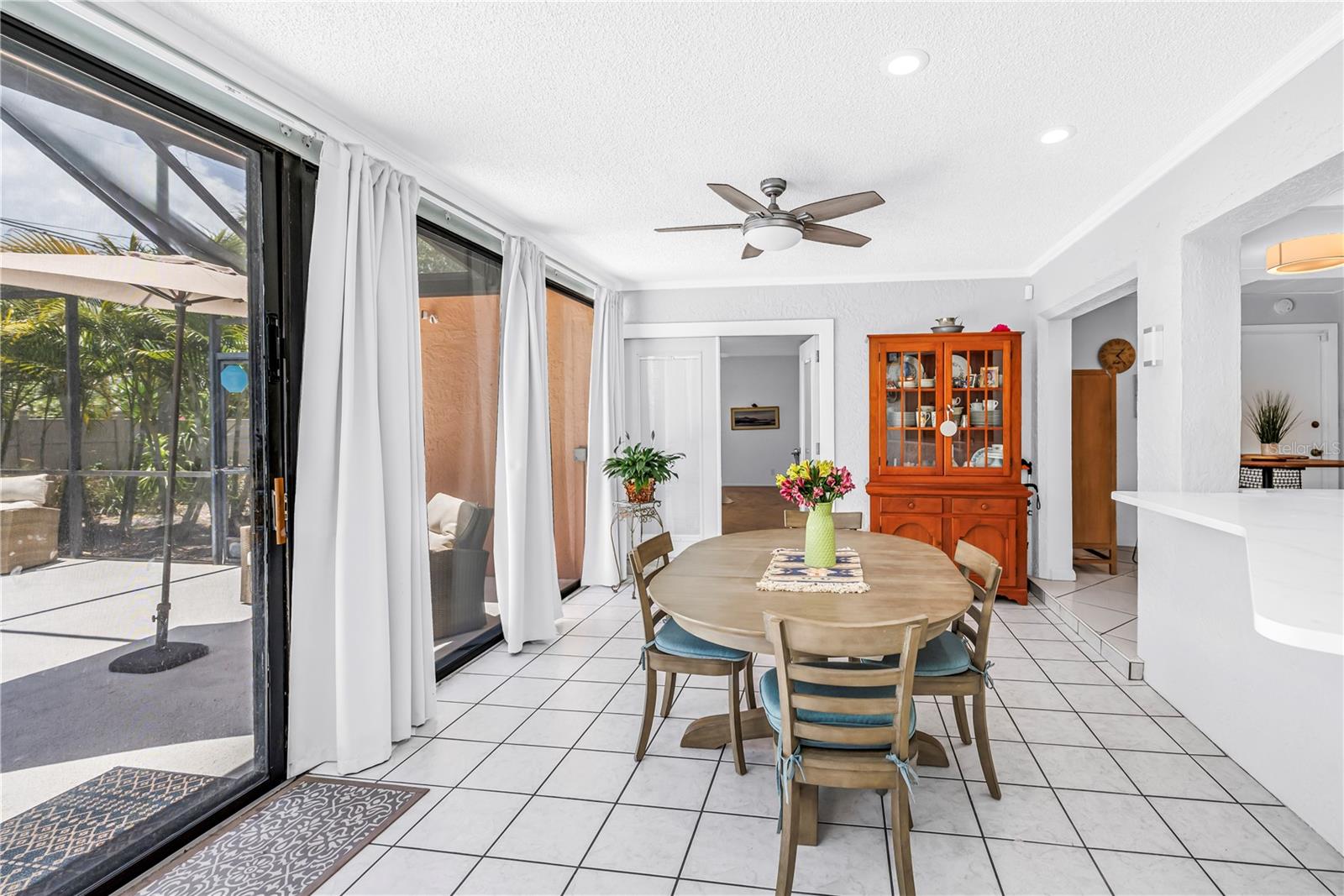 1954 PINELLAS POINT DR S, ST PETERSBURG, FL, 33712