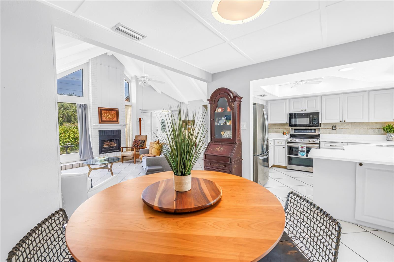 1954 PINELLAS POINT DR S, ST PETERSBURG, FL, 33712