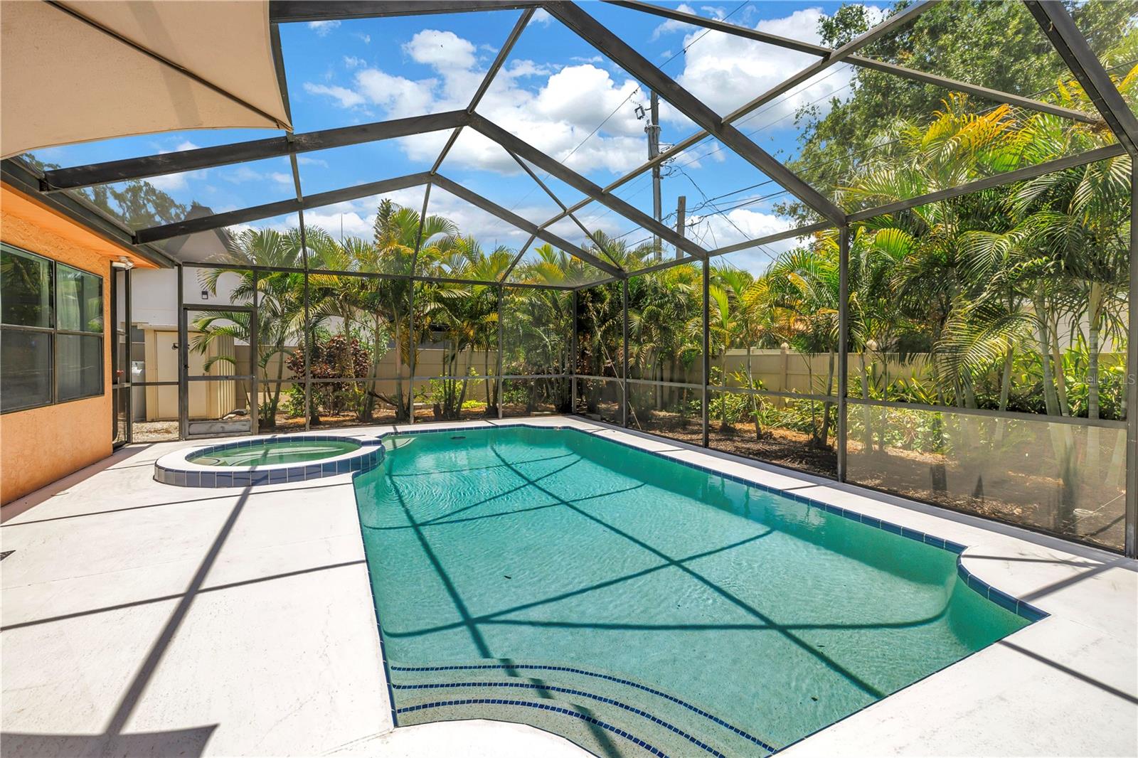 1954 PINELLAS POINT DR S, ST PETERSBURG, FL, 33712
