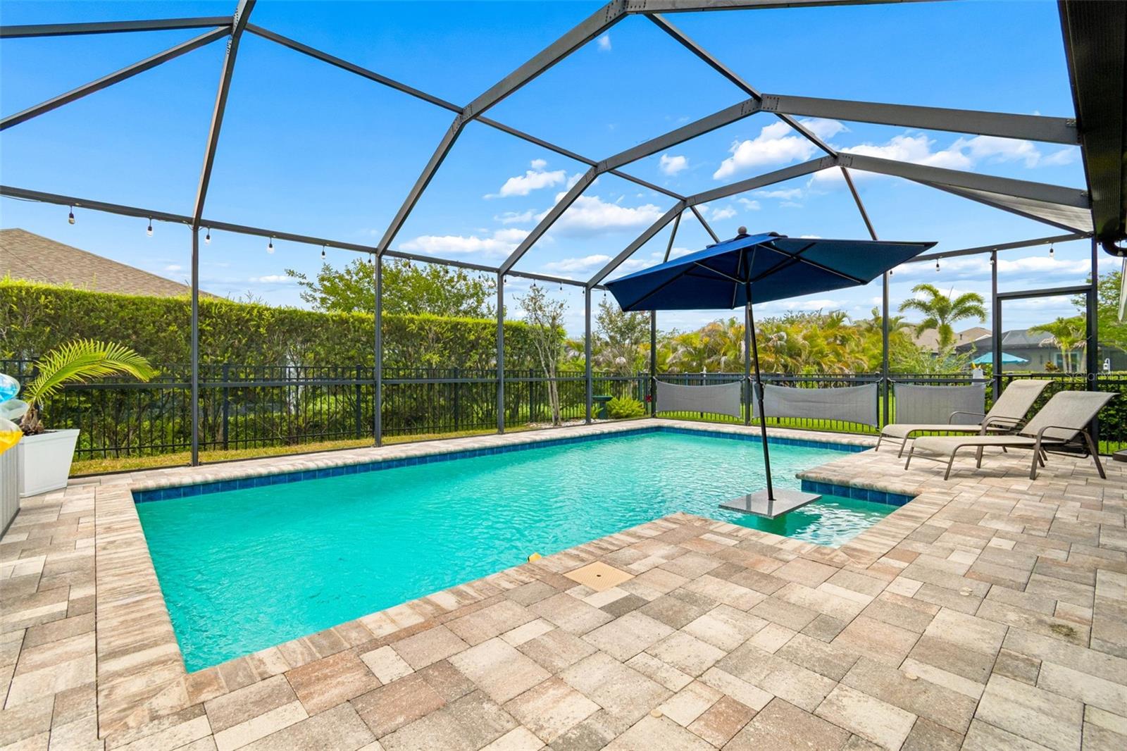 7426 SUNGOLD MEADOW CT, APOLLO BEACH, FL, 33572