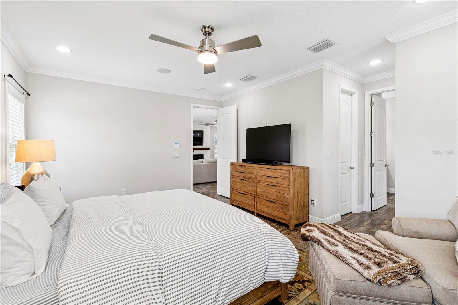 7426 SUNGOLD MEADOW CT, APOLLO BEACH, FL, 33572