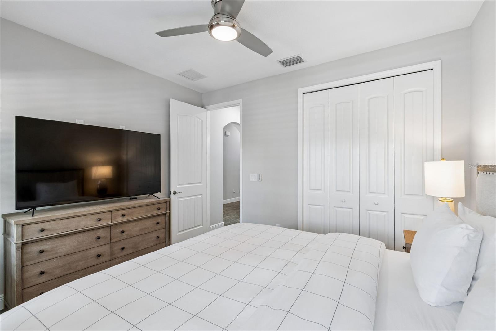 7426 SUNGOLD MEADOW CT, APOLLO BEACH, FL, 33572