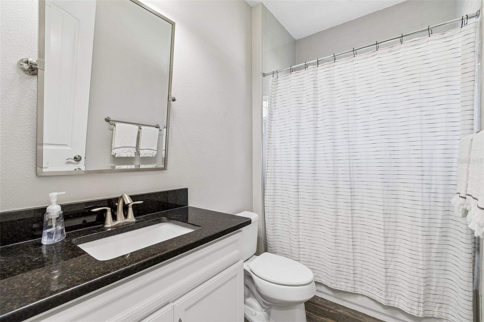 7426 SUNGOLD MEADOW CT, APOLLO BEACH, FL, 33572