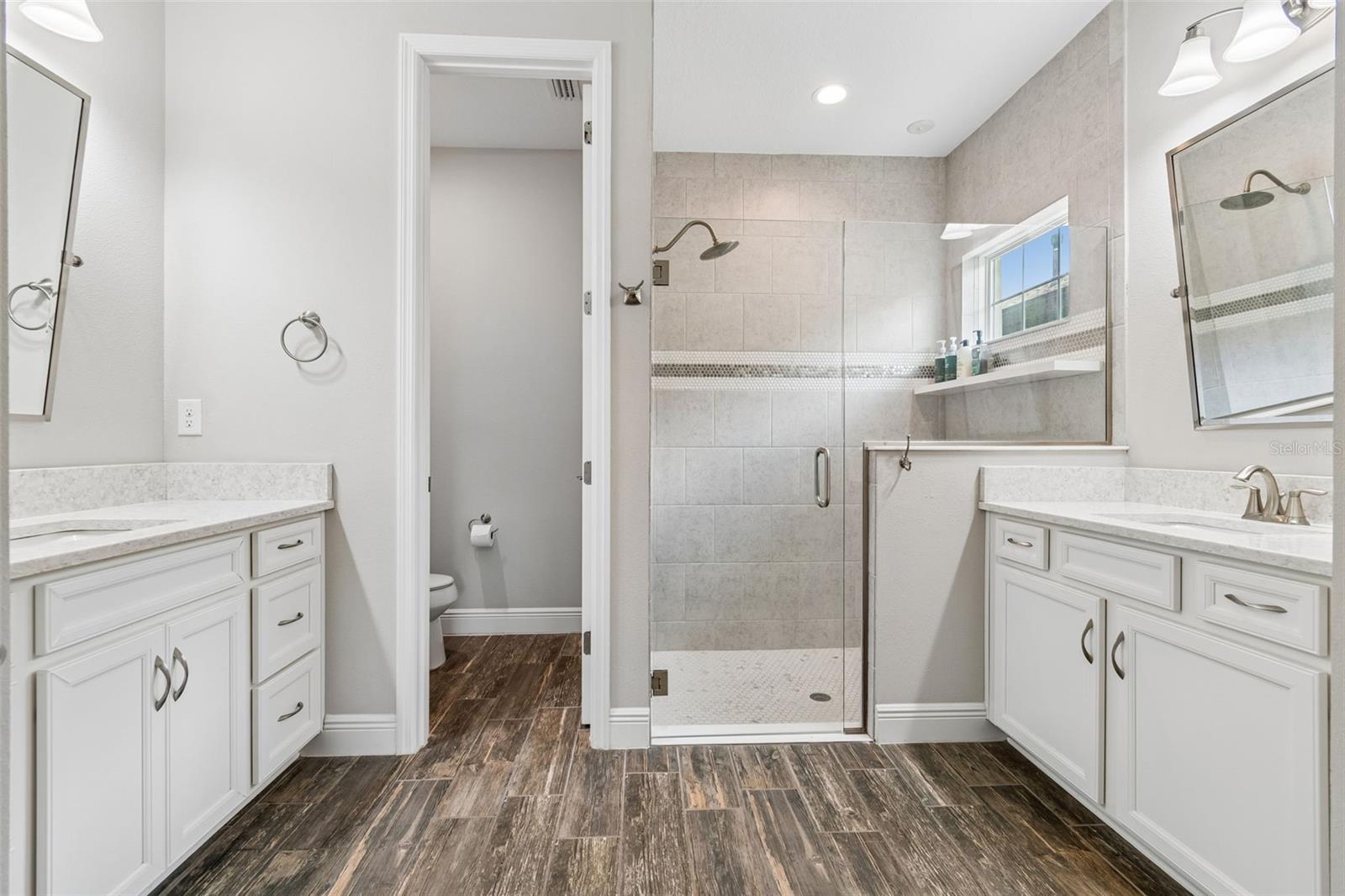 7426 SUNGOLD MEADOW CT, APOLLO BEACH, FL, 33572