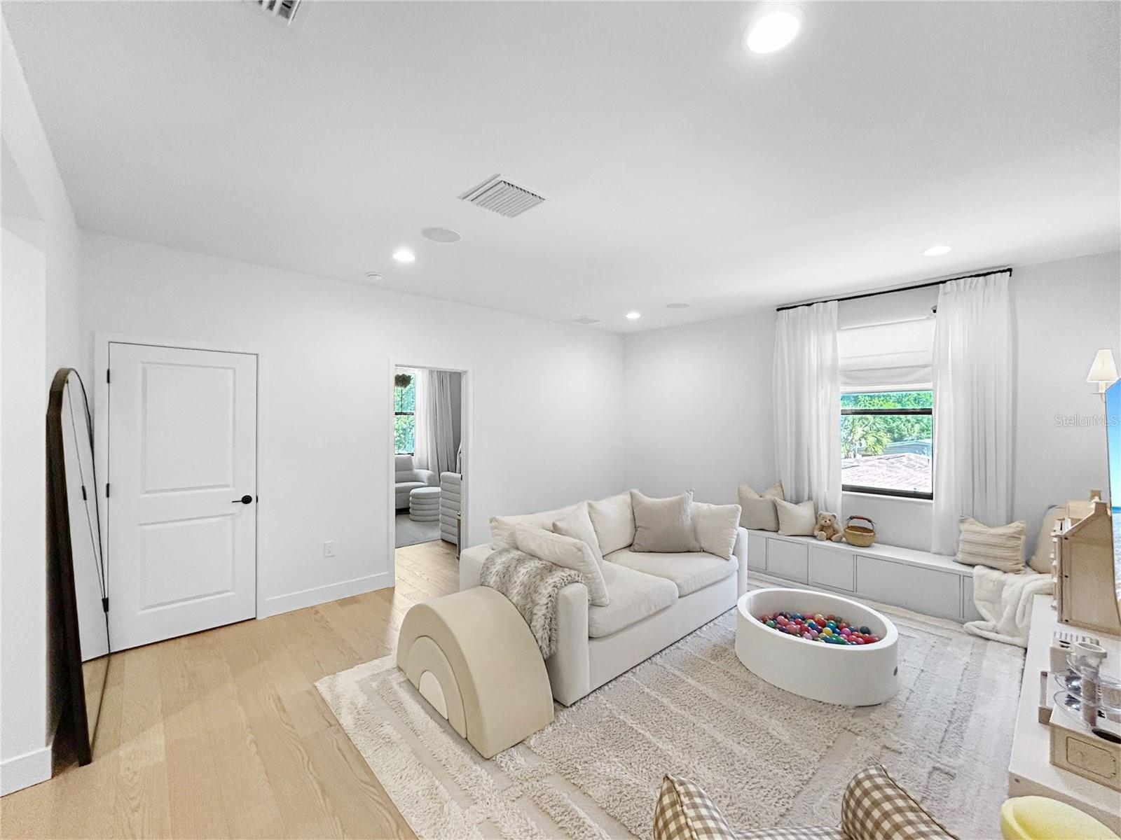 12207 MARJORY AVE, TAMPA, FL, 33612