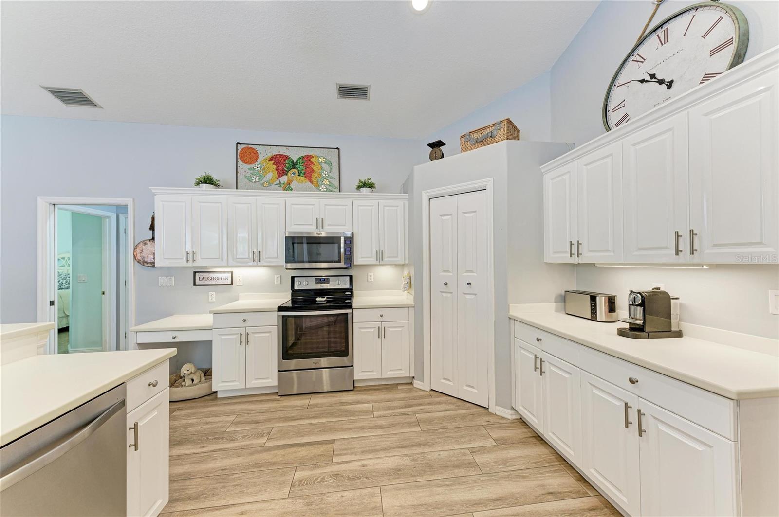 4471 MCINTOSH LAKE AVE, SARASOTA, FL, 34233