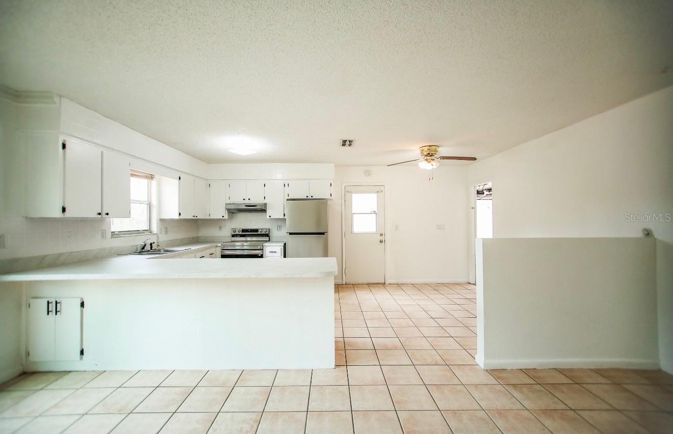 606 WATER RD, OCALA, FL, 34472