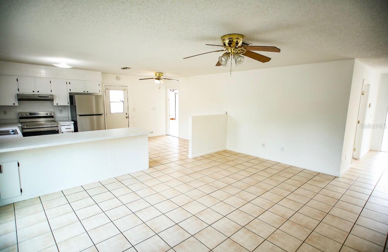 606 WATER RD, OCALA, FL, 34472