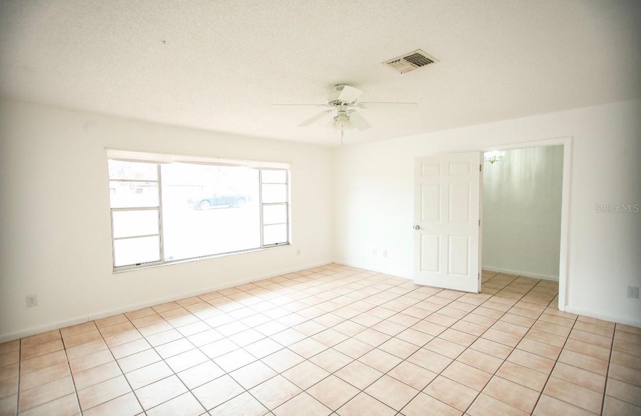 606 WATER RD, OCALA, FL, 34472
