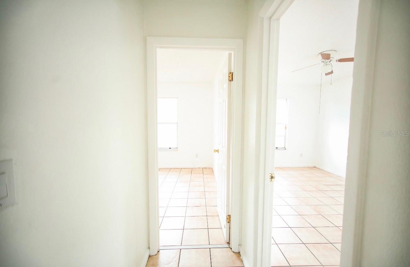 606 WATER RD, OCALA, FL, 34472