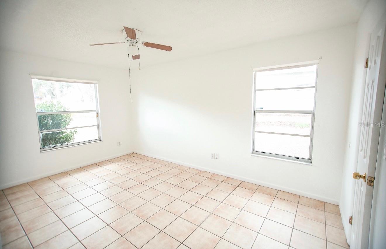 606 WATER RD, OCALA, FL, 34472