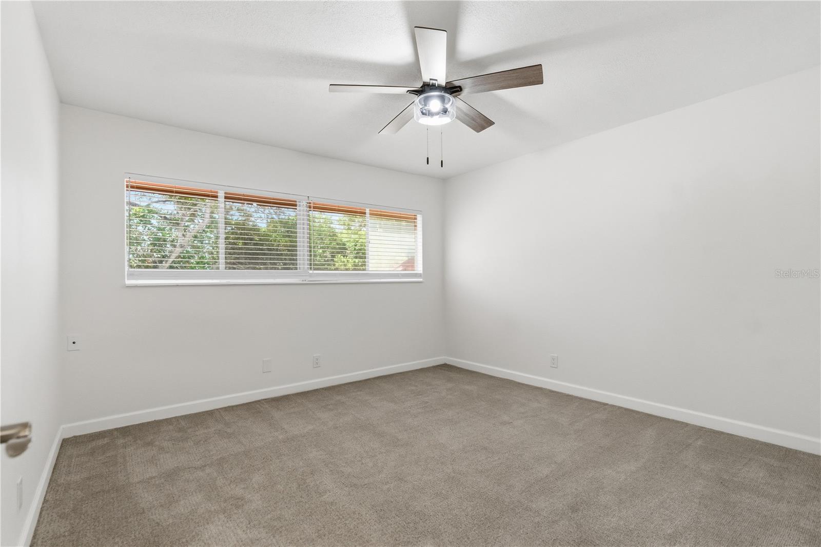 2060 SUNSET POINT RD #52, CLEARWATER, FL, 33765