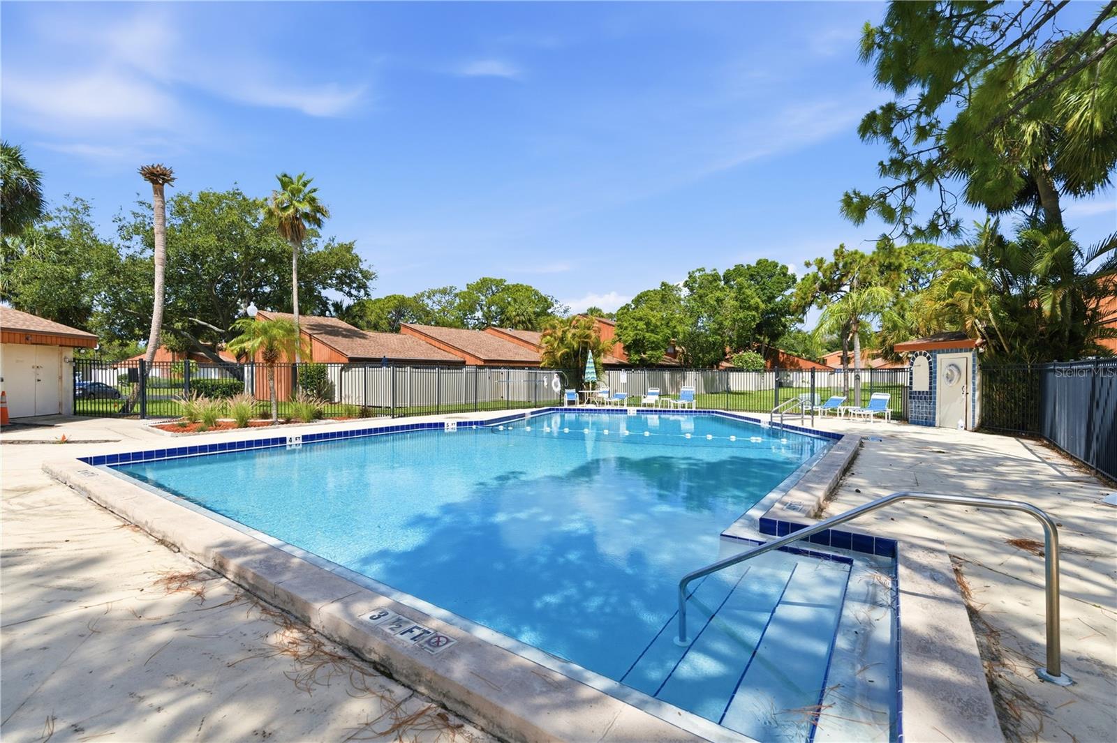 2060 SUNSET POINT RD #52, CLEARWATER, FL, 33765
