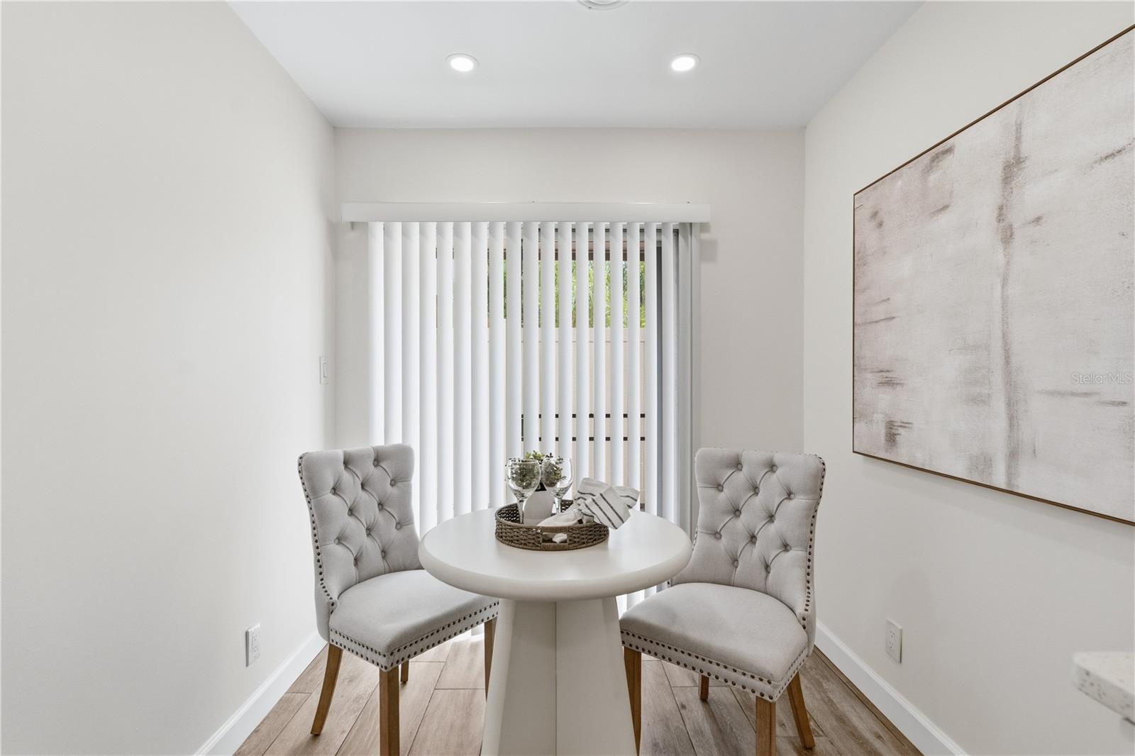 2060 SUNSET POINT RD #52, CLEARWATER, FL, 33765