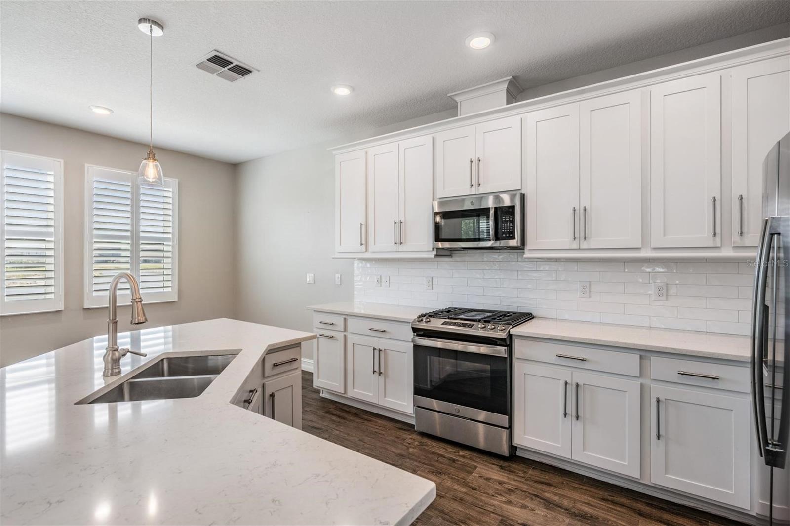 4830 ISOLA CT, WESLEY CHAPEL, FL, 33543