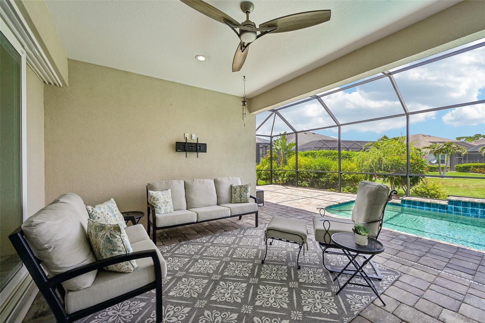 1007 CALICO GLN, BRADENTON, FL, 34212