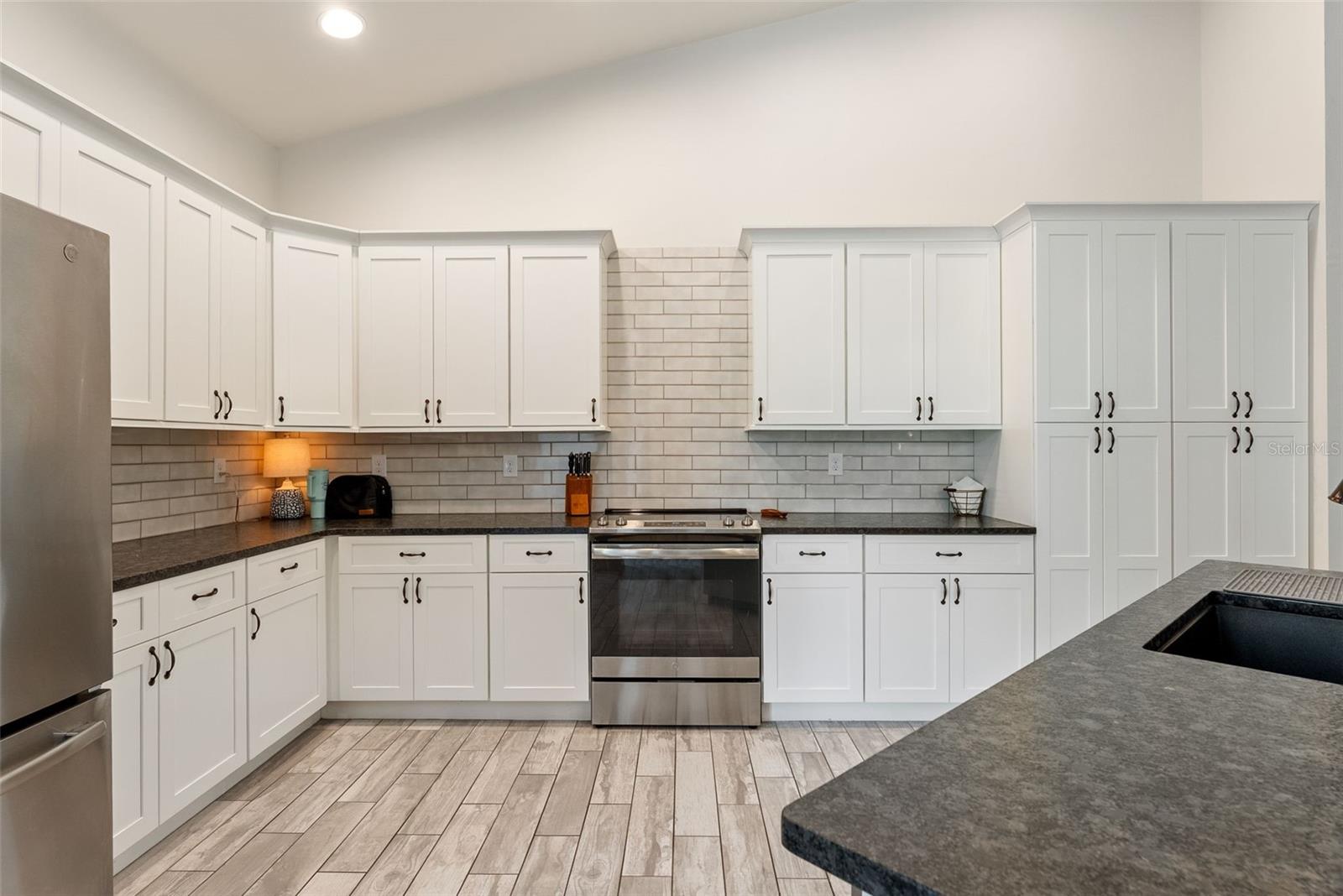32706 OIL WELL RD, PUNTA GORDA, FL, 33955