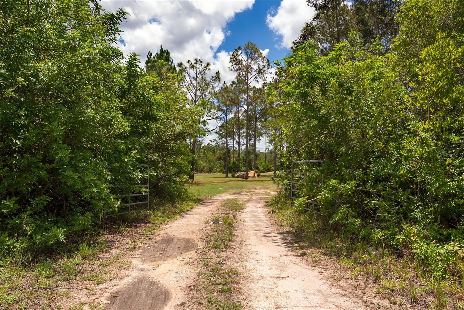 32706 OIL WELL RD, PUNTA GORDA, FL, 33955