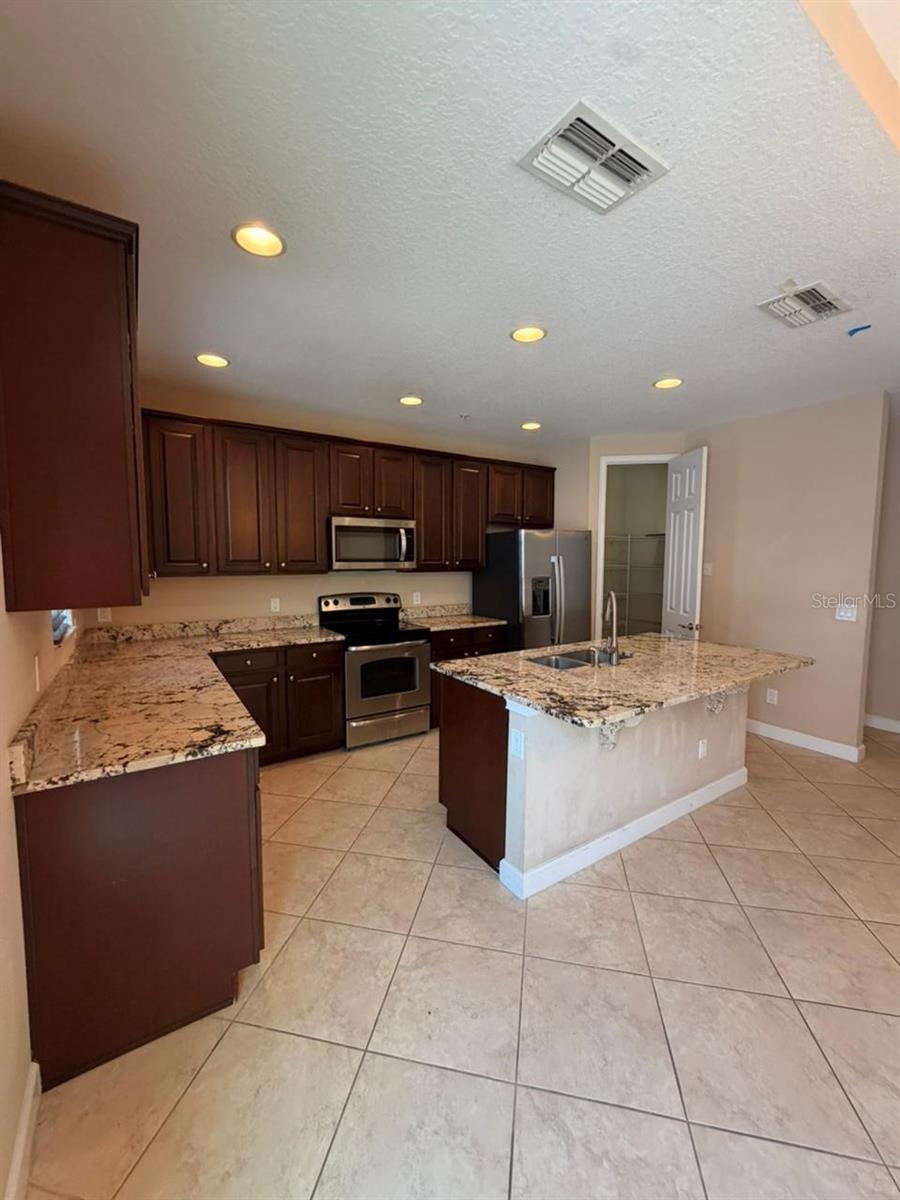 1162 BOLTON PL, LAKE MARY, FL, 32746