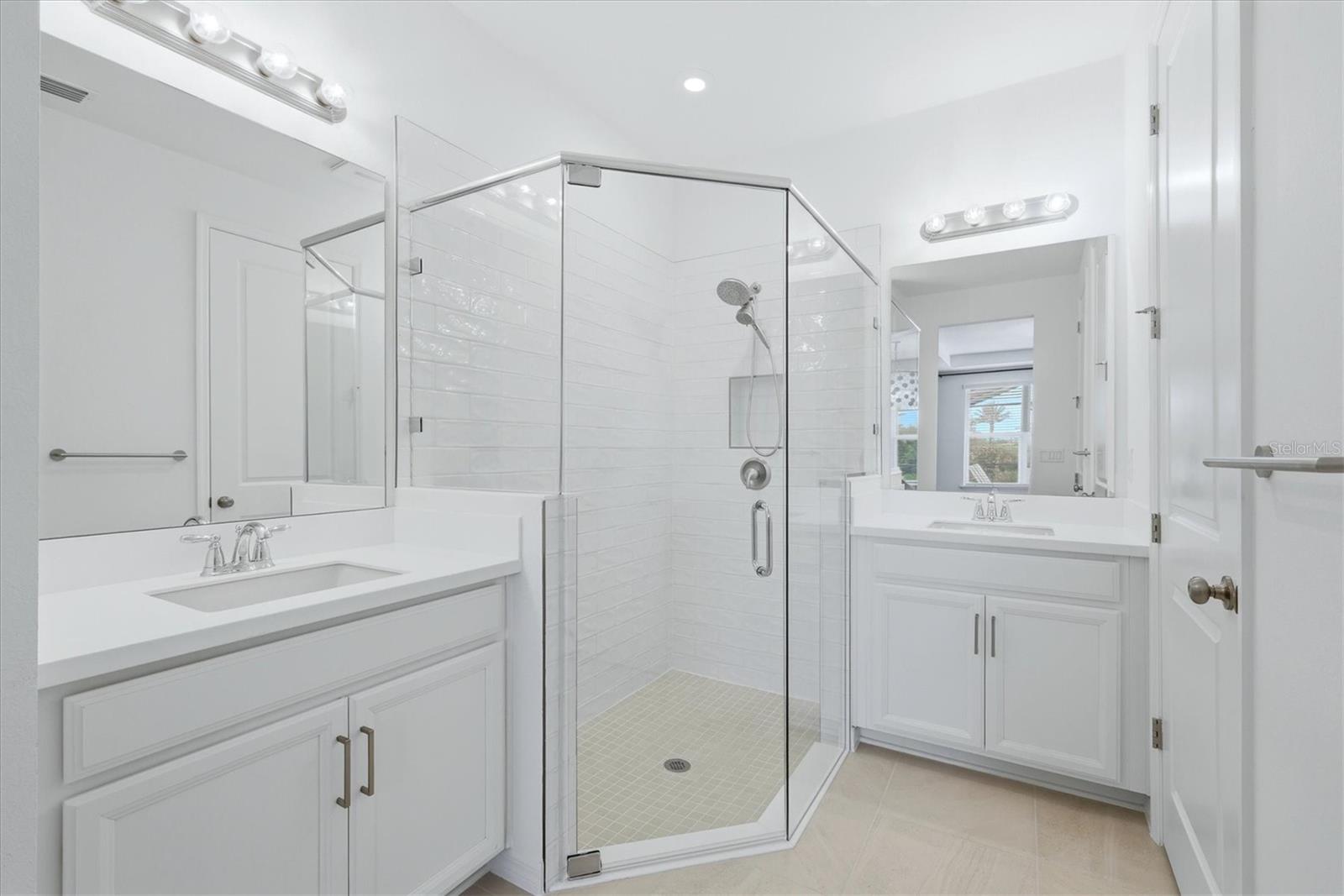 8212 SHOOTING STAR RD, SARASOTA, FL, 34241