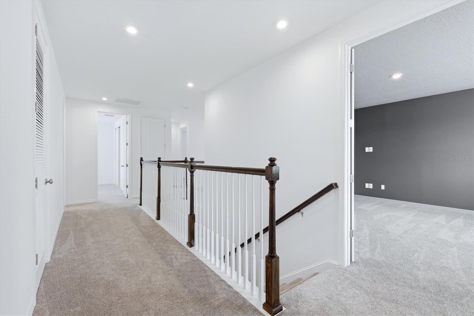 8212 SHOOTING STAR RD, SARASOTA, FL, 34241