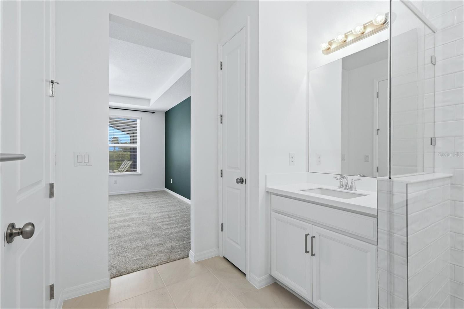 8212 SHOOTING STAR RD, SARASOTA, FL, 34241