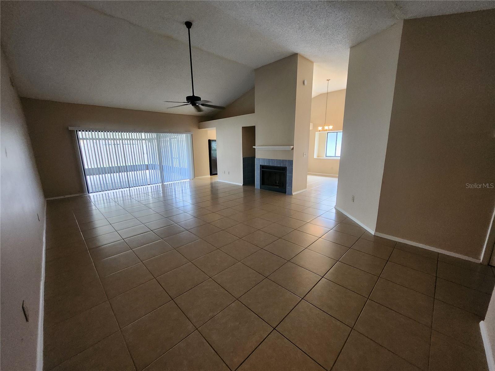1904 FIRETHORN CT, BRANDON, FL, 33511