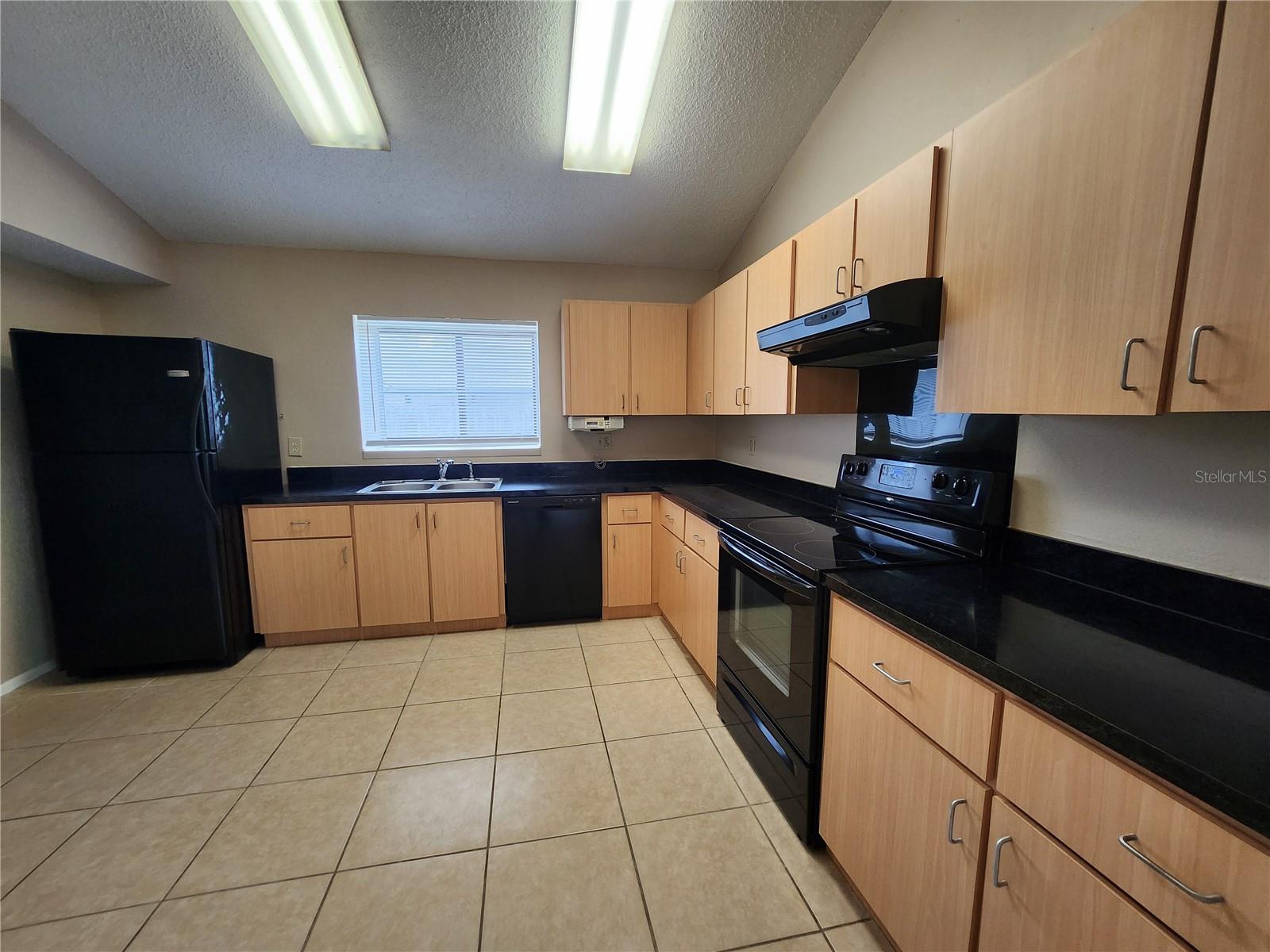 1904 FIRETHORN CT, BRANDON, FL, 33511