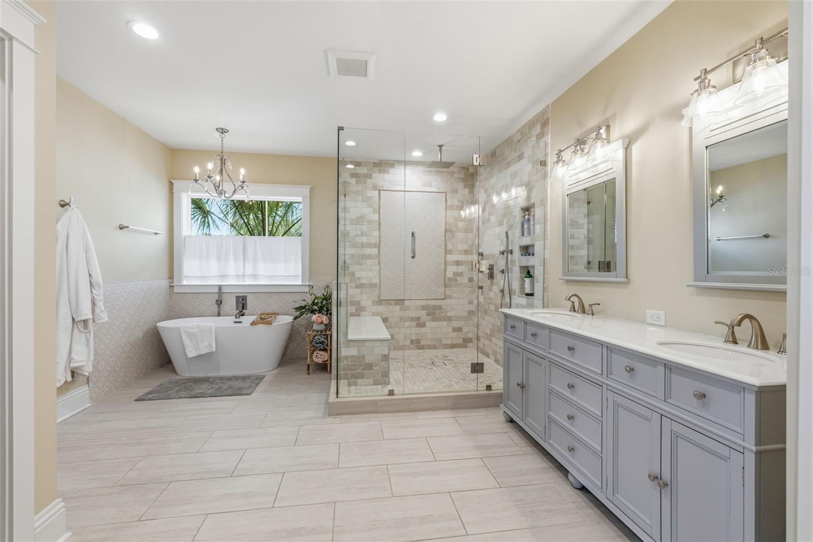 306 E EMMA ST, TAMPA, FL, 33603