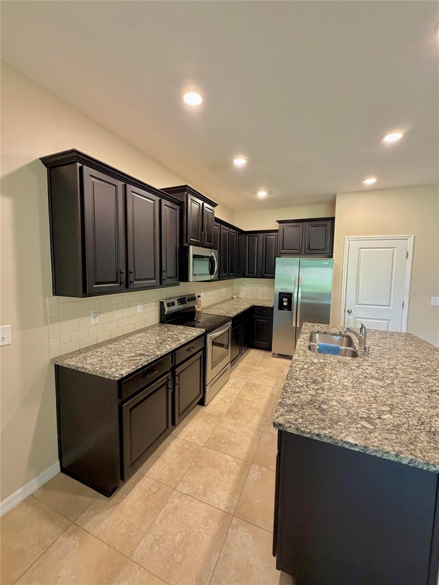 2463 MIDNIGHT PEARL DR, SARASOTA, FL, 34240