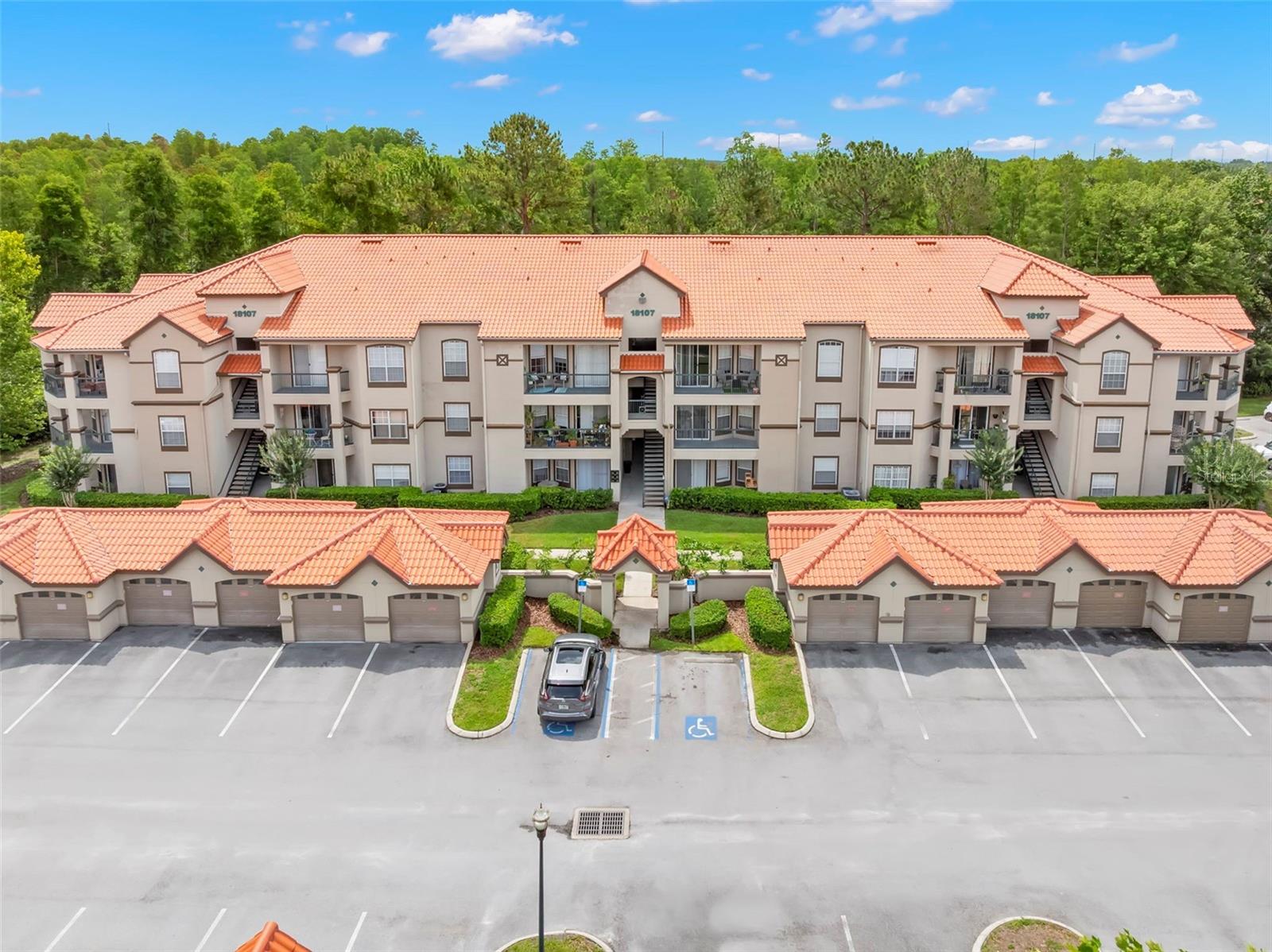 18107 PEREGRINES PERCH PL #6111, LUTZ, FL, 33558