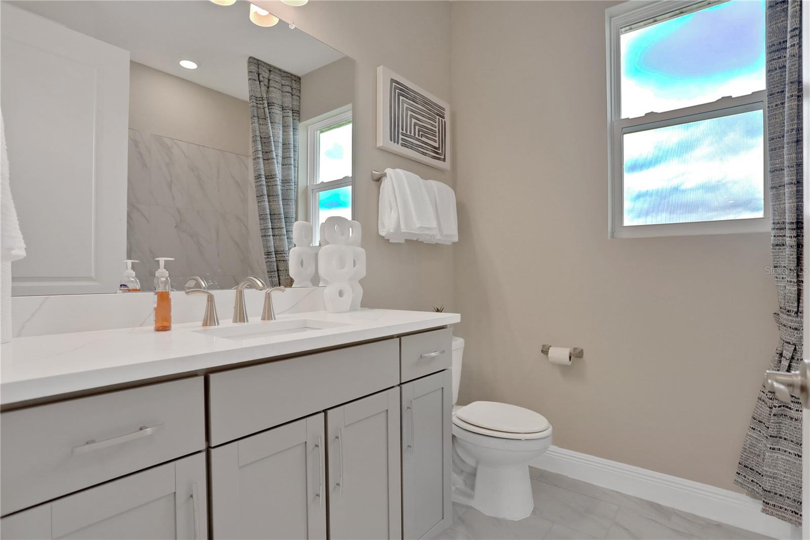 17558 VALLEYWOOD PKWY, LAND O LAKES, FL, 34638