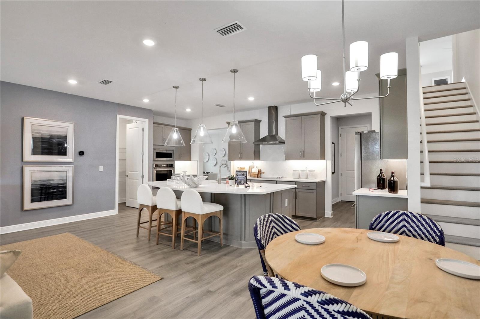 17558 VALLEYWOOD PKWY, LAND O LAKES, FL, 34638