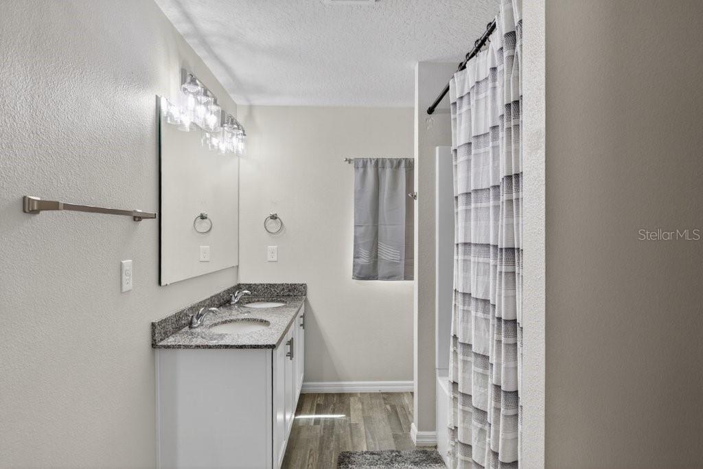 60 PINE CREST LN, PALM COAST, FL, 32164