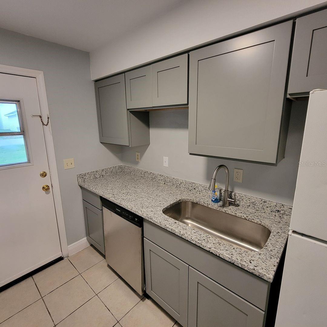 784 E ANDERSON RD, GROVELAND, FL, 34736