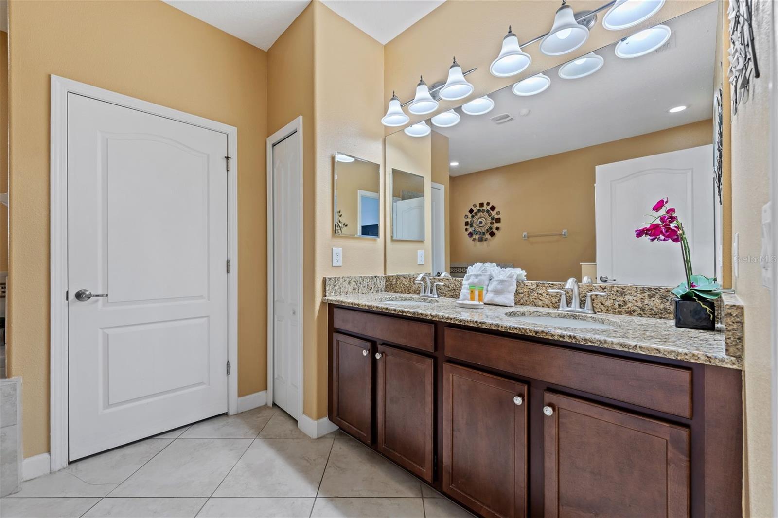 1530 MOON VALLEY DR, DAVENPORT, FL, 33896
