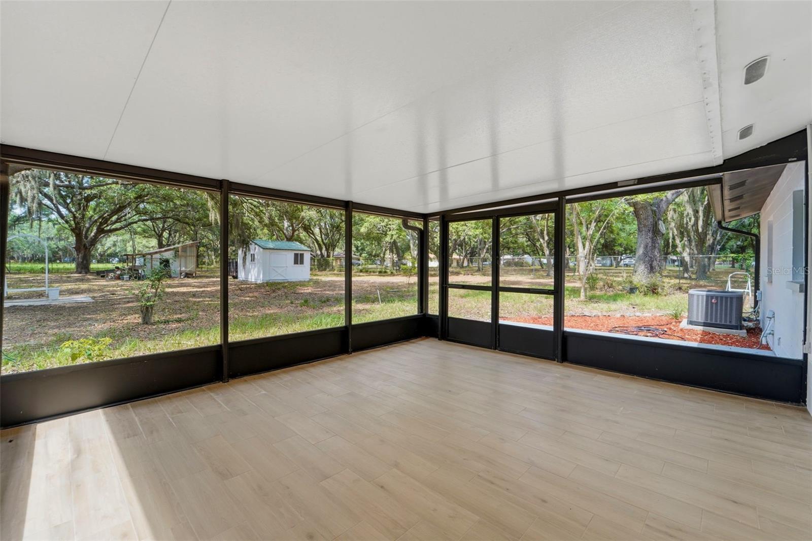 1918 SYDNEY RD, VALRICO, FL, 33594