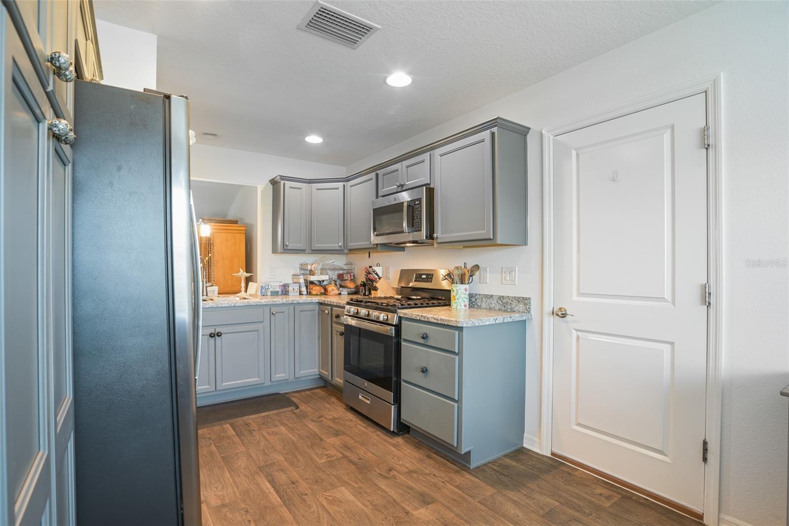 2378 YOUNGMANN LOOP, THE VILLAGES, FL, 32163