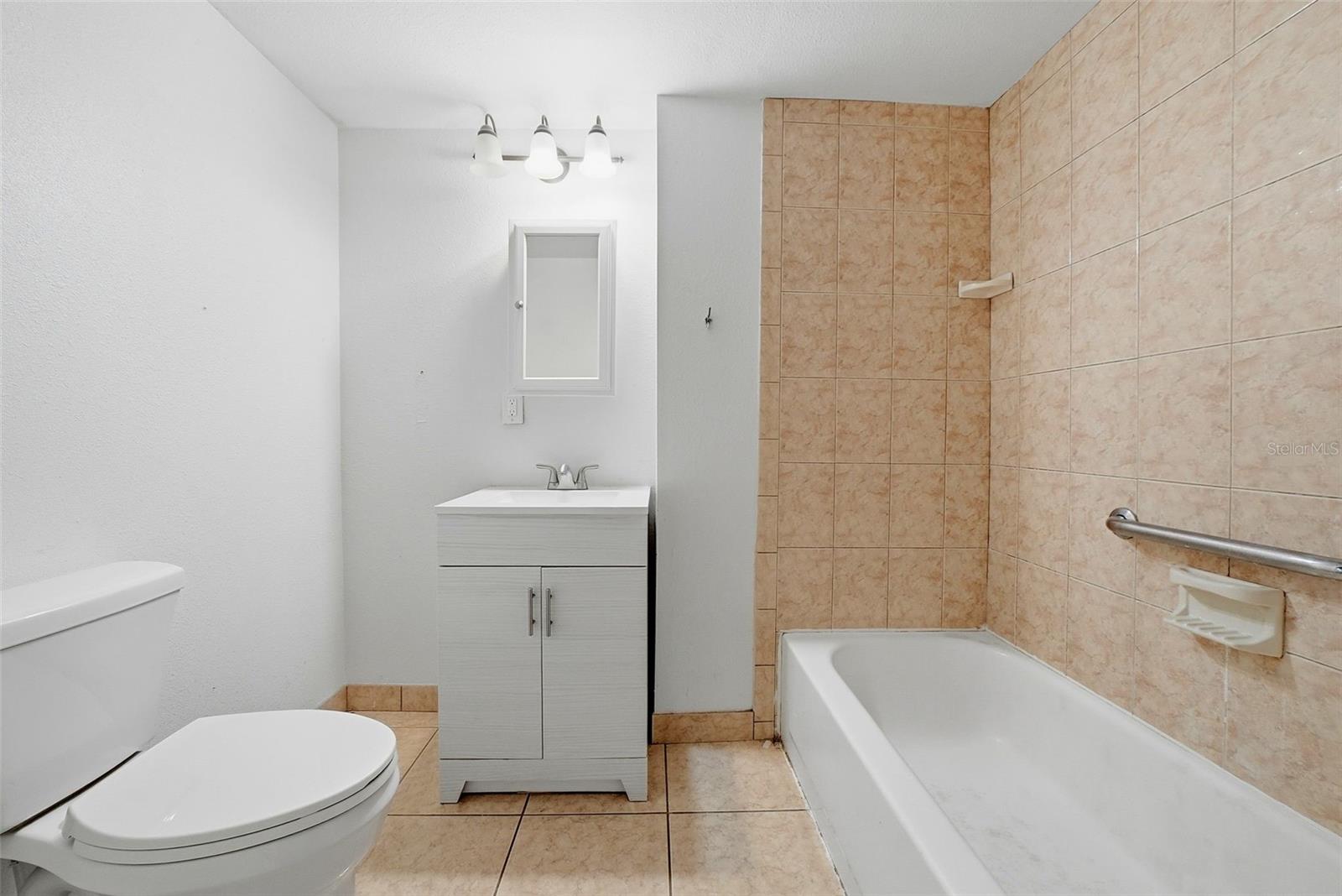 3133 BAY LN, CLEARWATER, FL, 33759