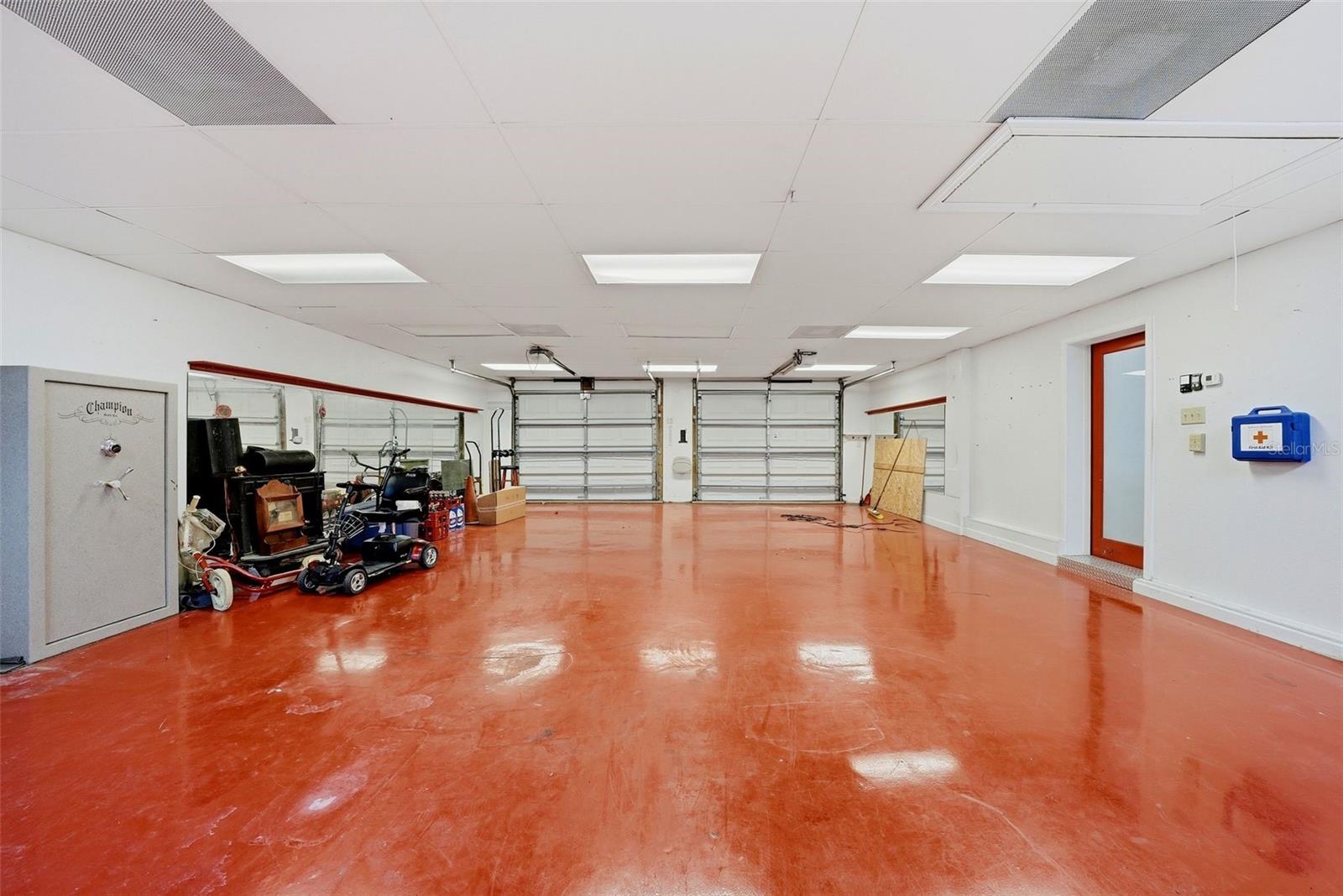 3133 BAY LN, CLEARWATER, FL, 33759