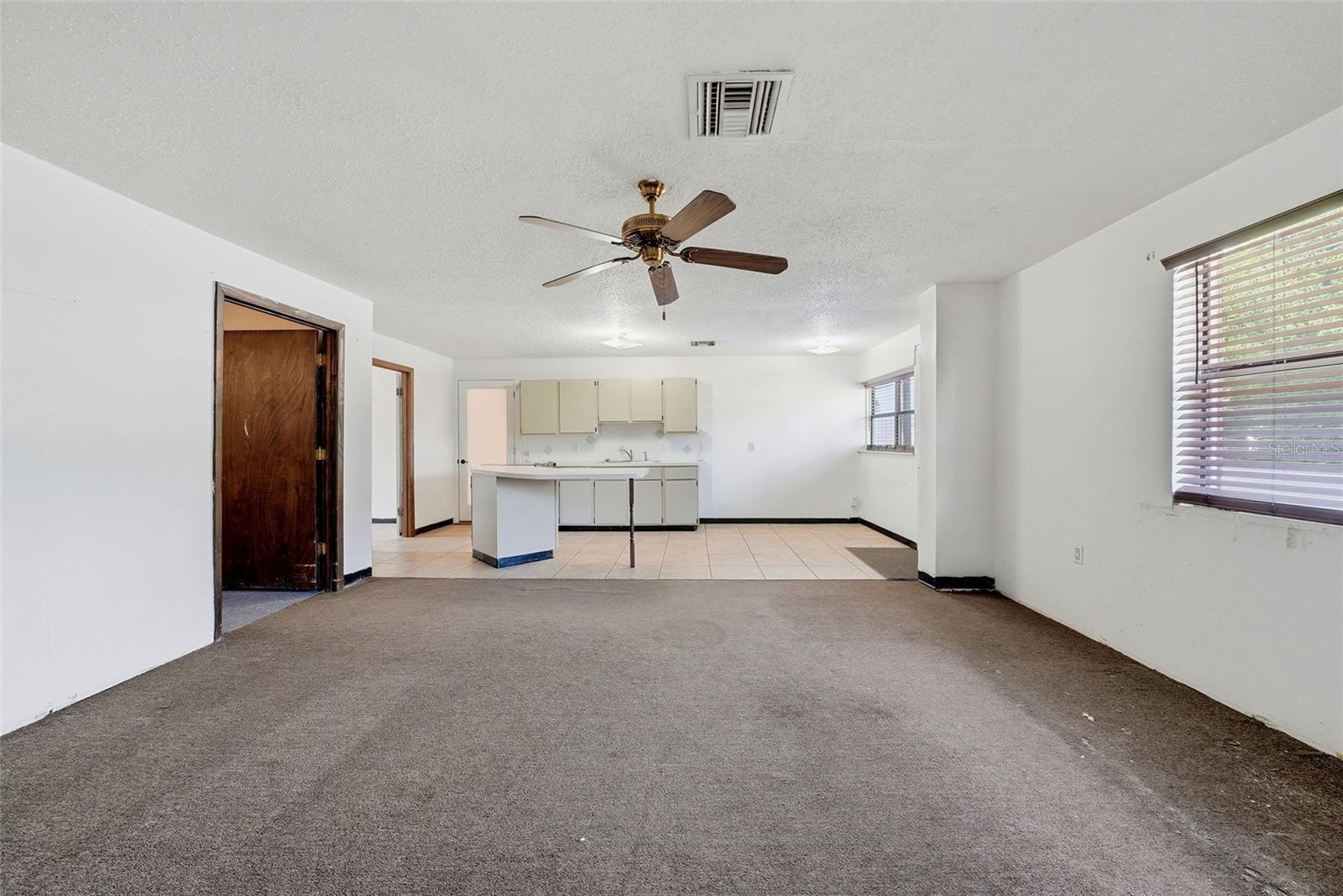 3133 BAY LN, CLEARWATER, FL, 33759