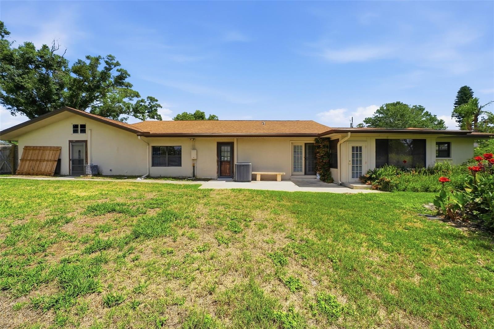 3133 BAY LN, CLEARWATER, FL, 33759