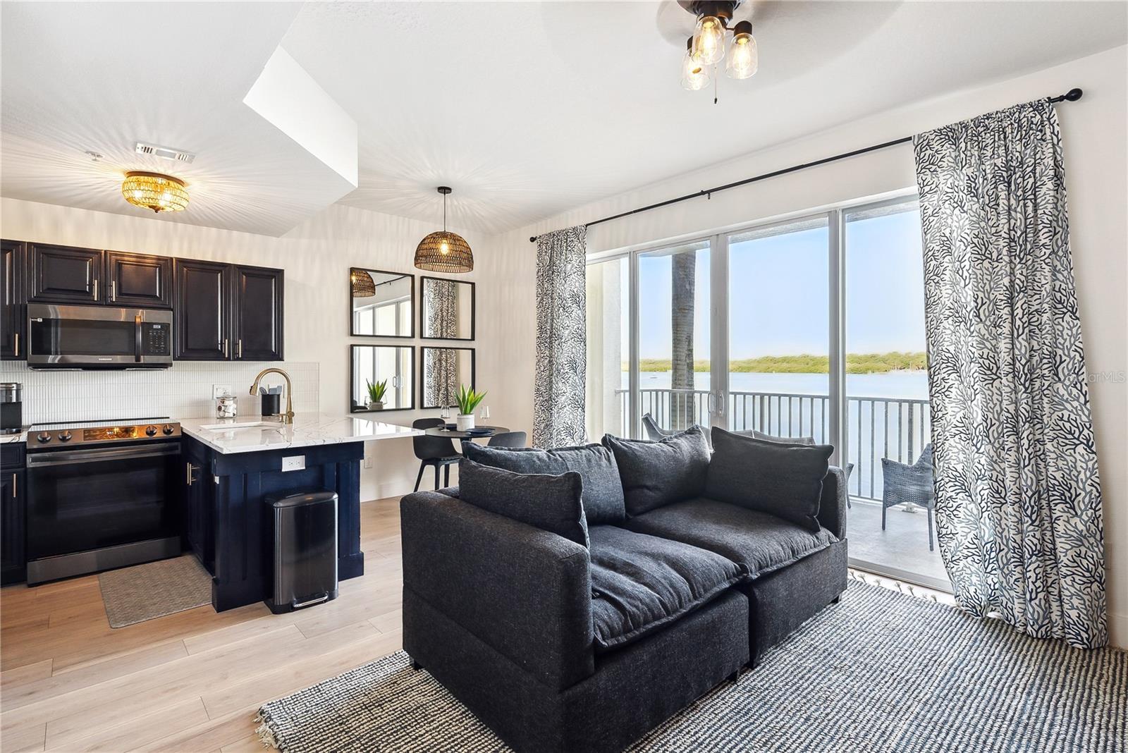8800 BAY PINES BLVD #102, ST PETERSBURG, FL, 33709