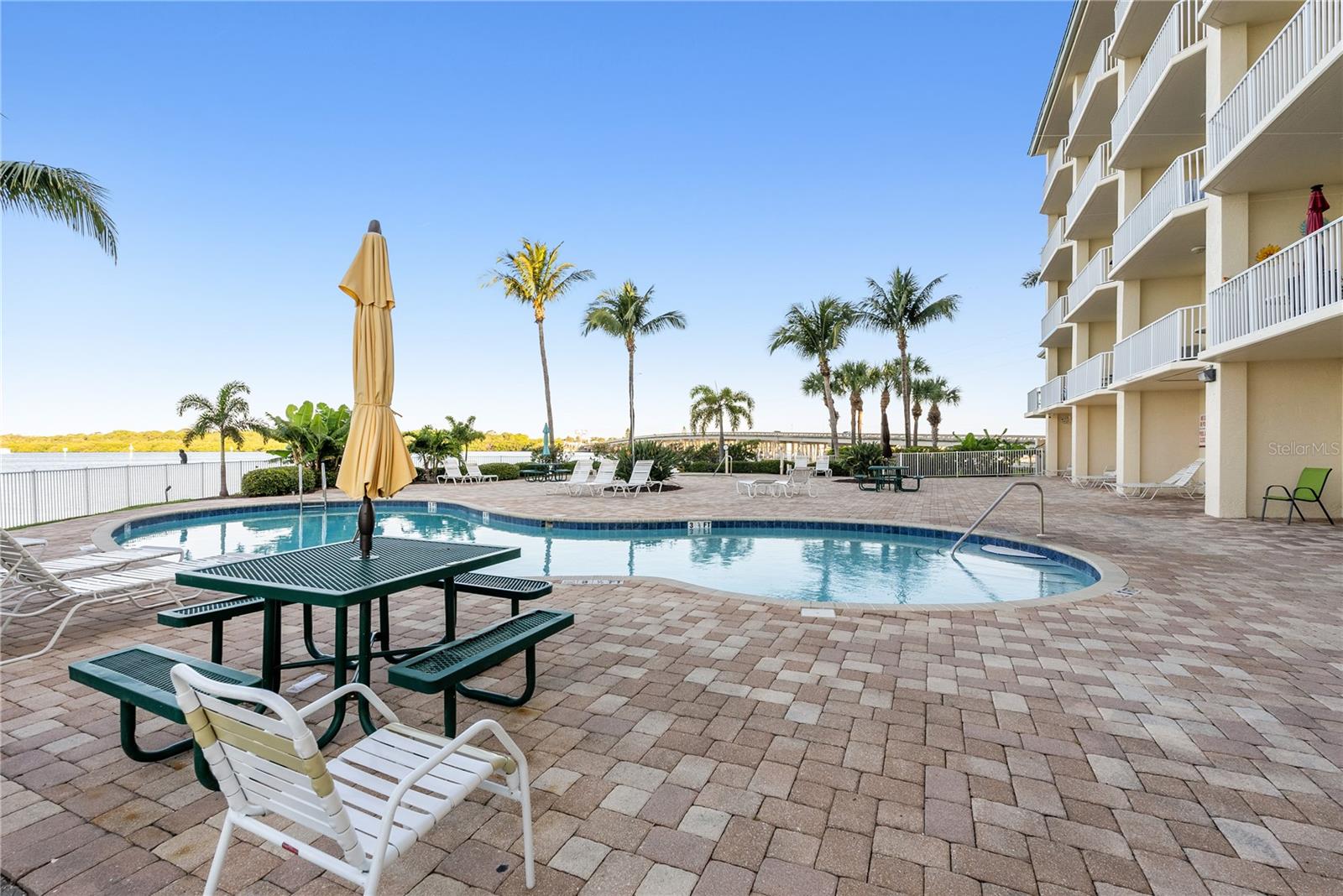 8800 BAY PINES BLVD #102, ST PETERSBURG, FL, 33709