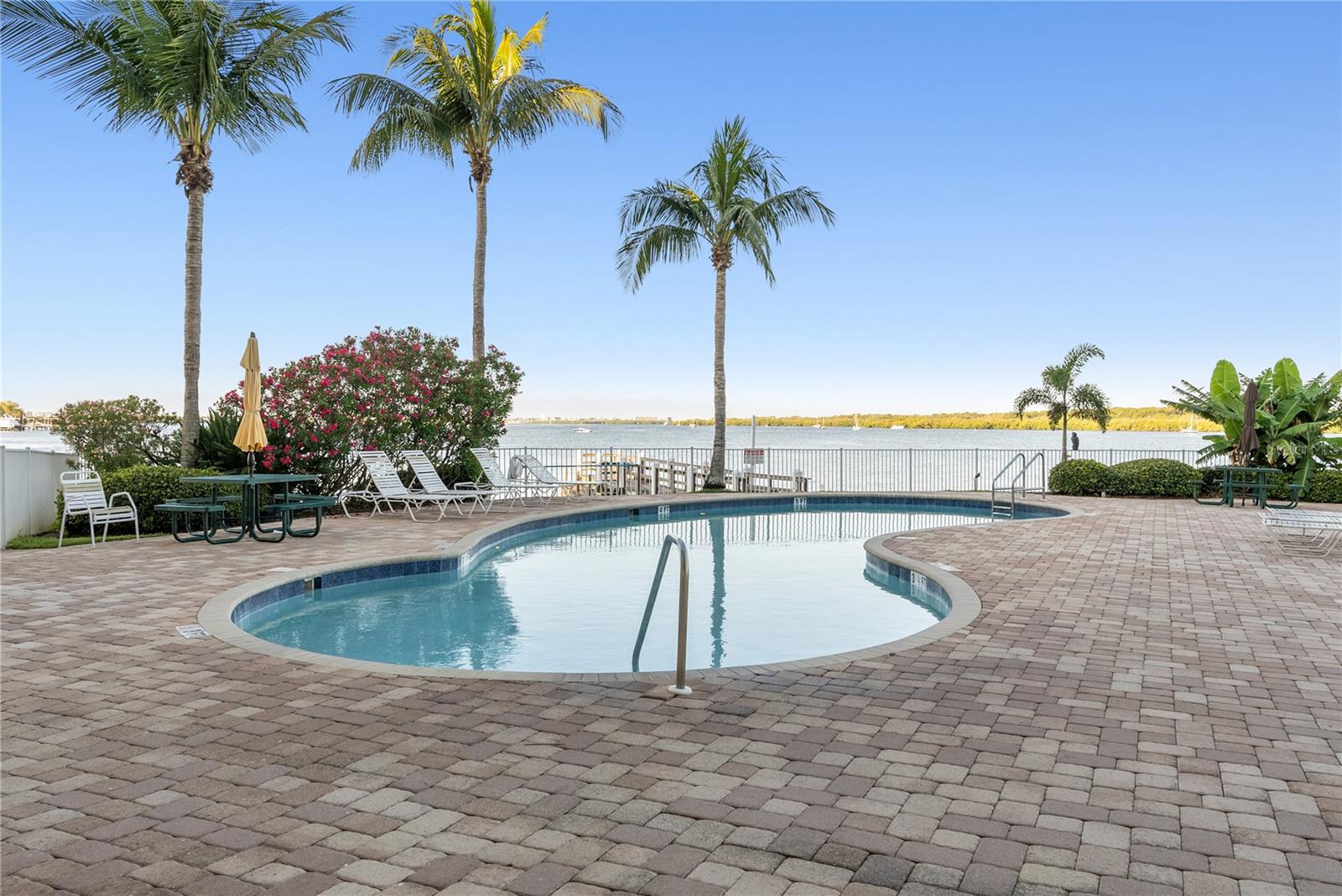 8800 BAY PINES BLVD #102, ST PETERSBURG, FL, 33709