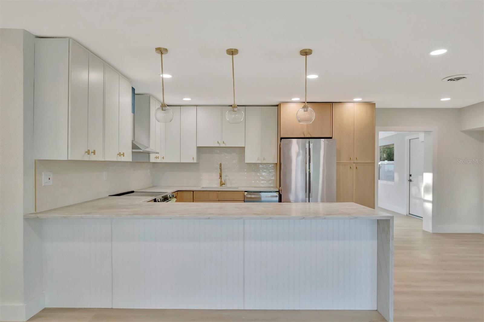 2705 SUNNYSIDE ST, SARASOTA, FL, 34239