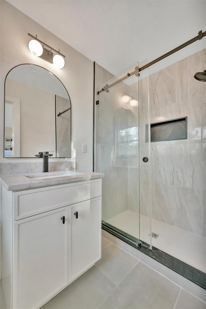 2705 SUNNYSIDE ST, SARASOTA, FL, 34239