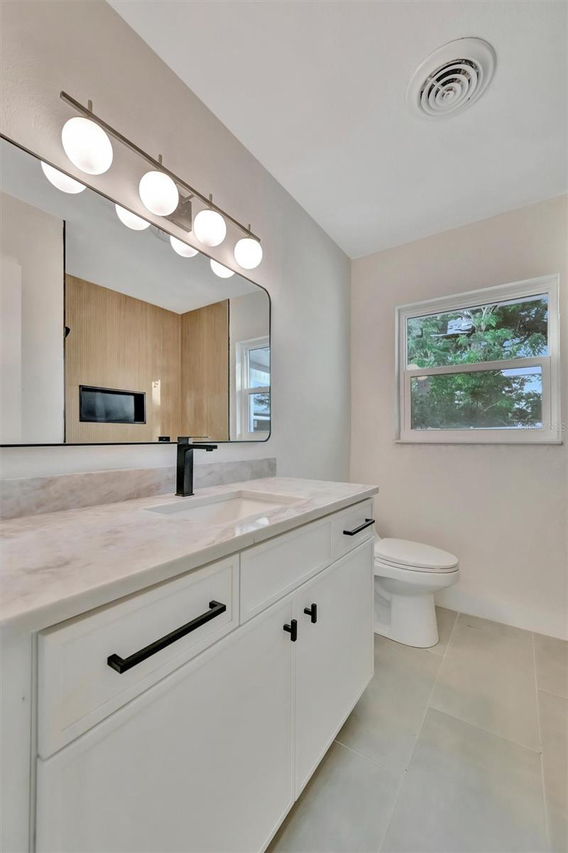 2705 SUNNYSIDE ST, SARASOTA, FL, 34239