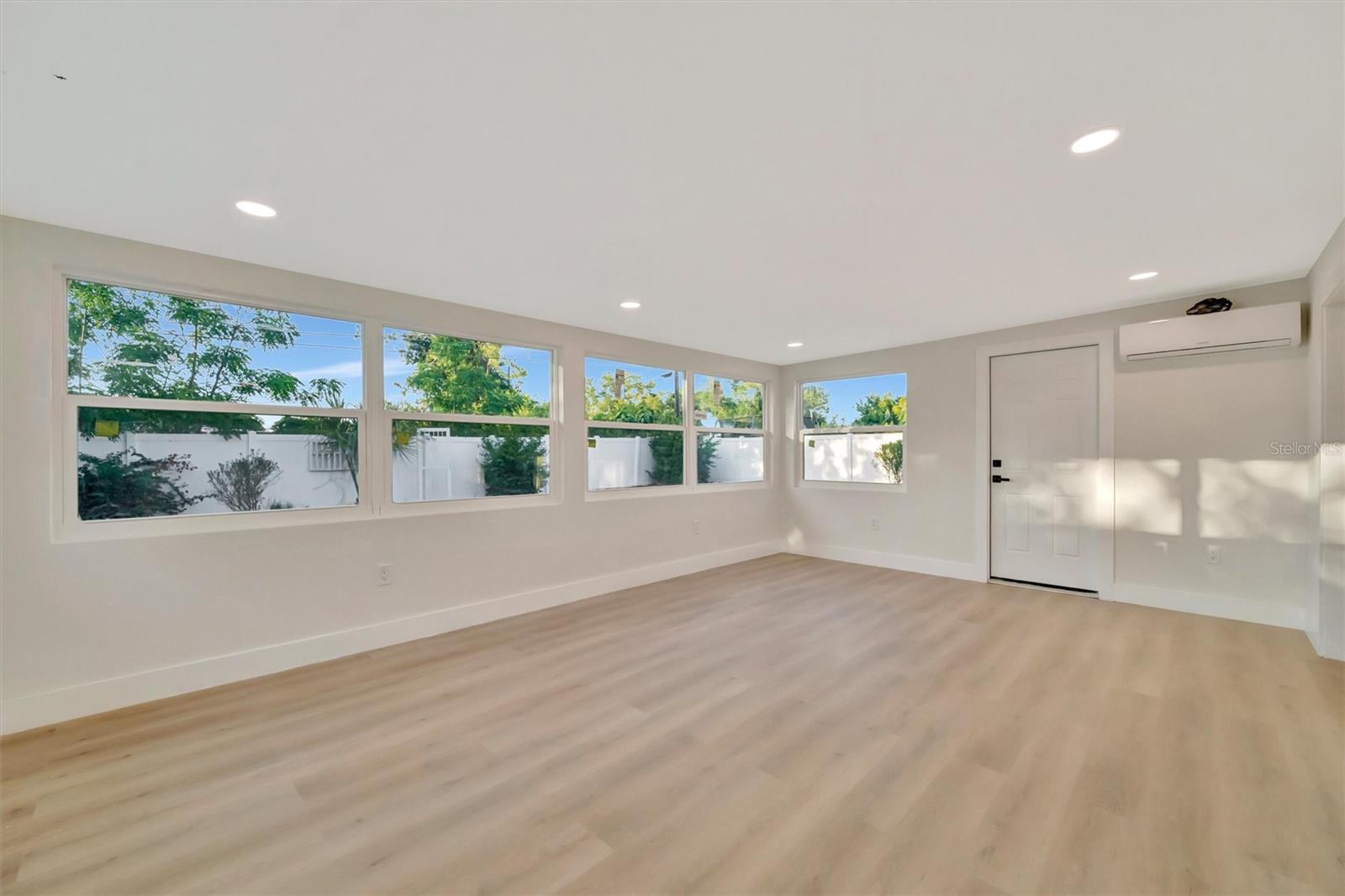 2705 SUNNYSIDE ST, SARASOTA, FL, 34239