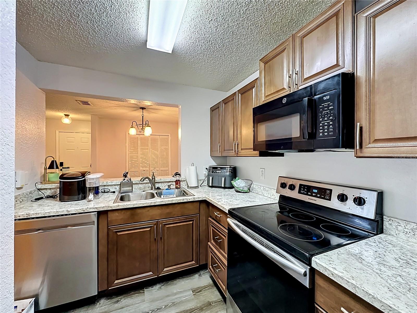 3705 SW 27TH ST #922, GAINESVILLE, FL, 32608